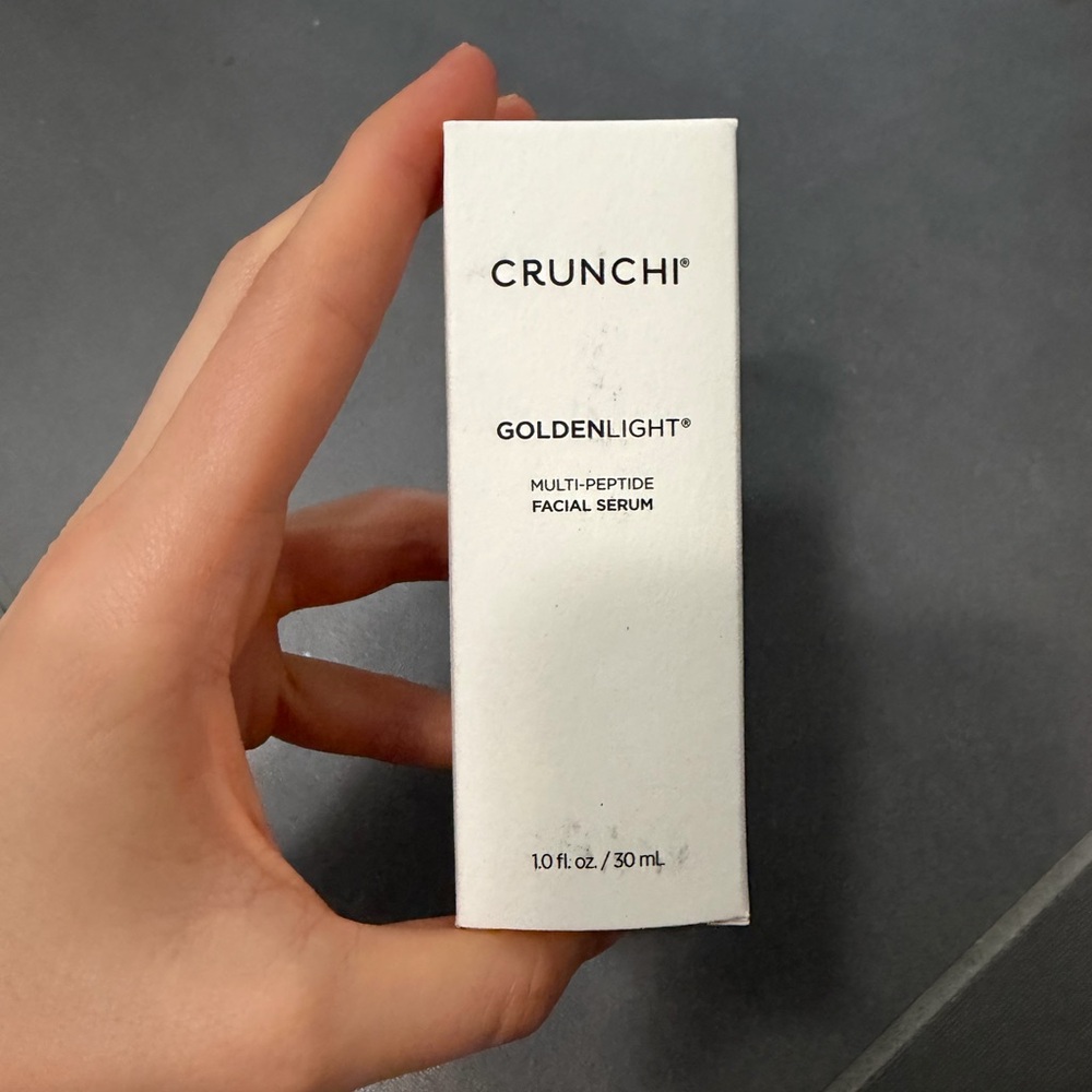 Crunchi Goldenlight serum